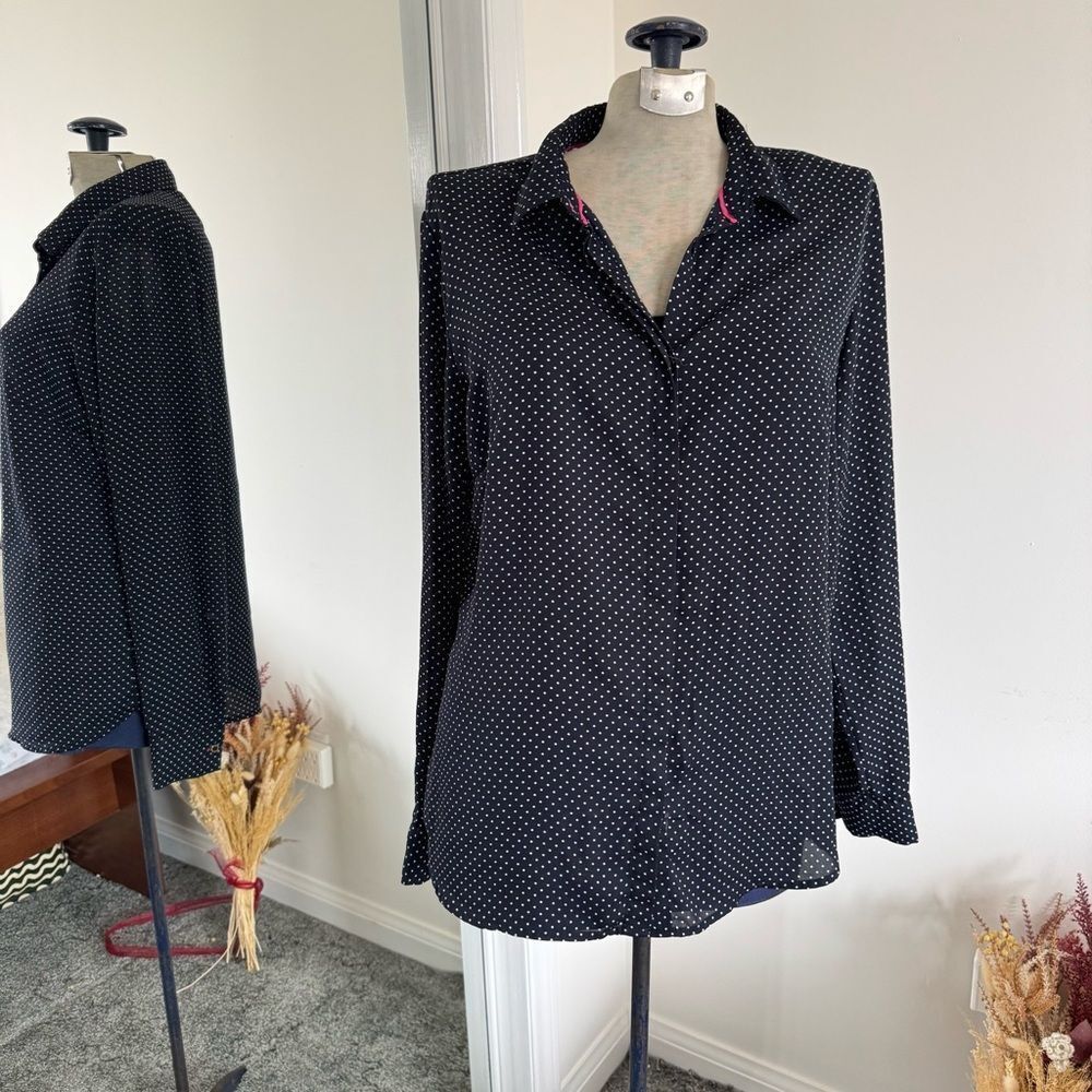 Holly & Whyte Navy Polka Dot Button-Up Blouse - M